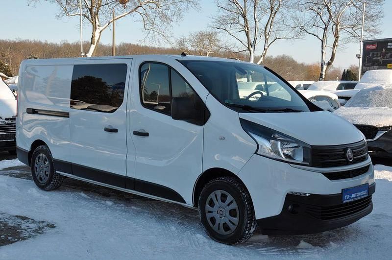Weiß Gebraucht 2021 Fiat Talento Van / Kleinbus | 18.990 € (Guter Preis) - Bild 1/4