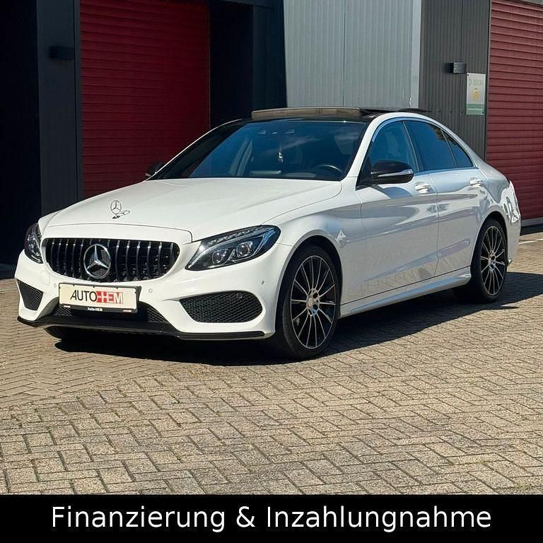 Weiß Gebraucht 2014 Mercedes C200 Limousine | 18.900 € (Teuer) - Bild 1/4