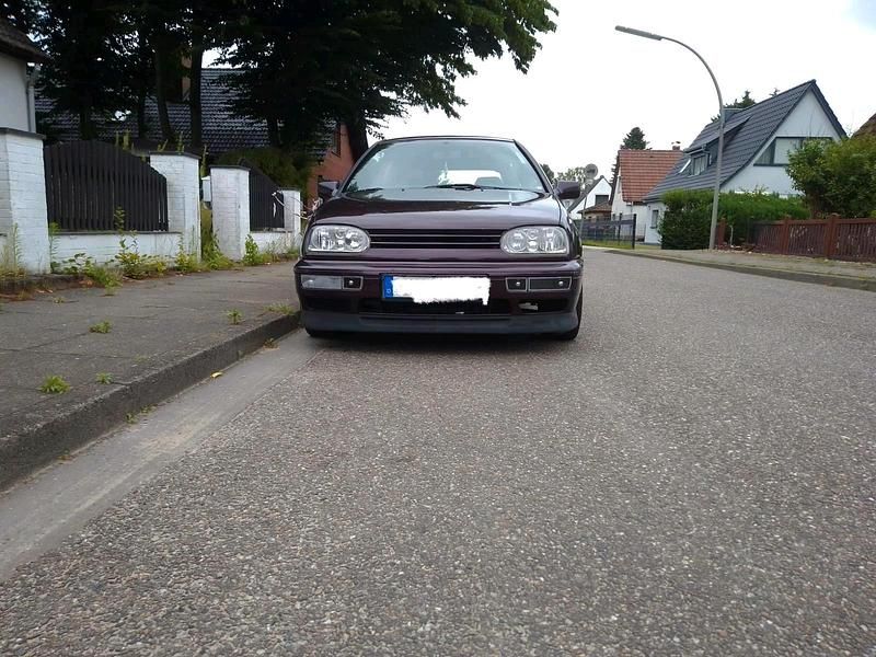 Gebraucht VW Golf 174 PS (127 kW) 1992 Violet Coupé
