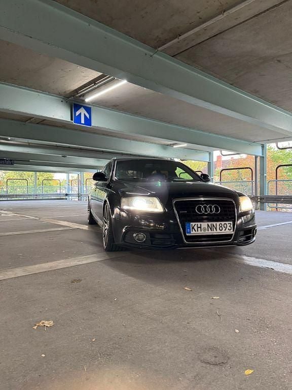 Schwarz Gebraucht 2011 Audi A6 S-Line Kombi | 7.000 € (Etwas zu teuer) - Bild 1/4