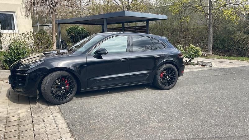 Second-hand Porsche Cayenne 360 CP (264 kW) 2017 Negru SUV