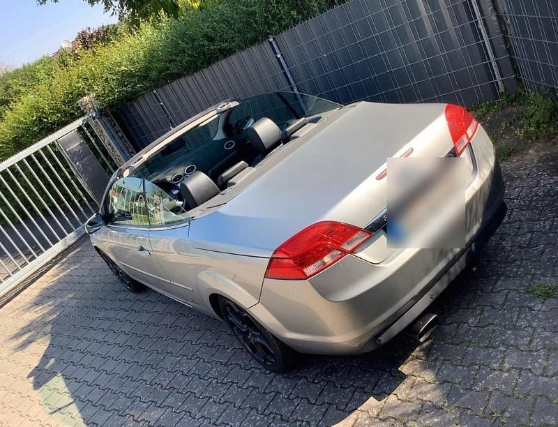 Gebraucht Ford Focus Cabriolet 145 PS (106 kW) 2007 Silber Cabrio
