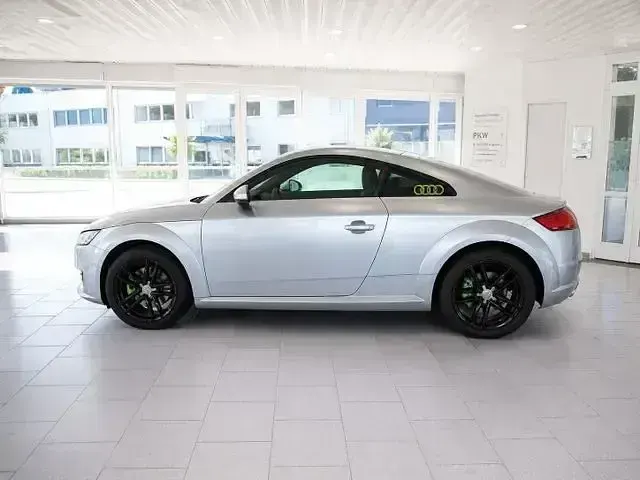Gebraucht Audi TT Sport 180 PS (132 kW) 2016 Silber Coupé