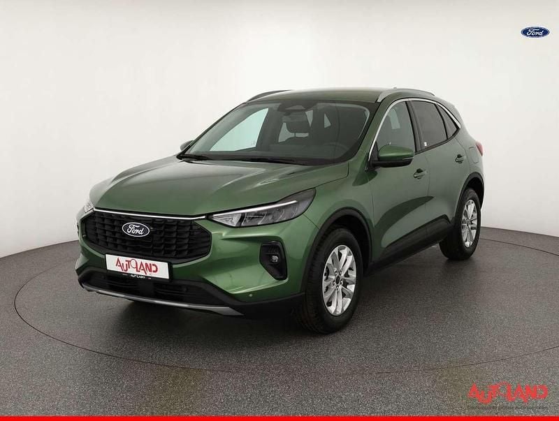 Grün Gebraucht 2025 Ford Kuga Titanium SUV | 29.990 € (Guter Preis) - Bild 1/4