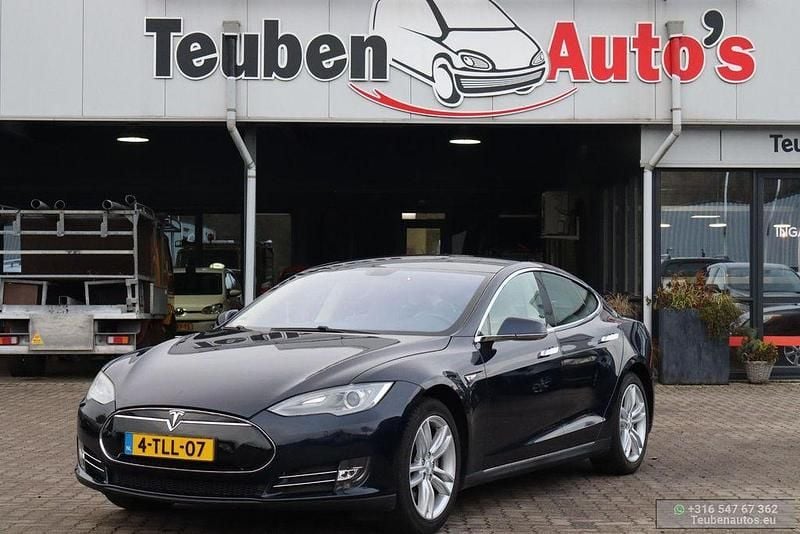 Blau Gebraucht 2014 Tesla Model S Kleinwagen | 17.495 € (Fairer Preis) - Bild 1/4