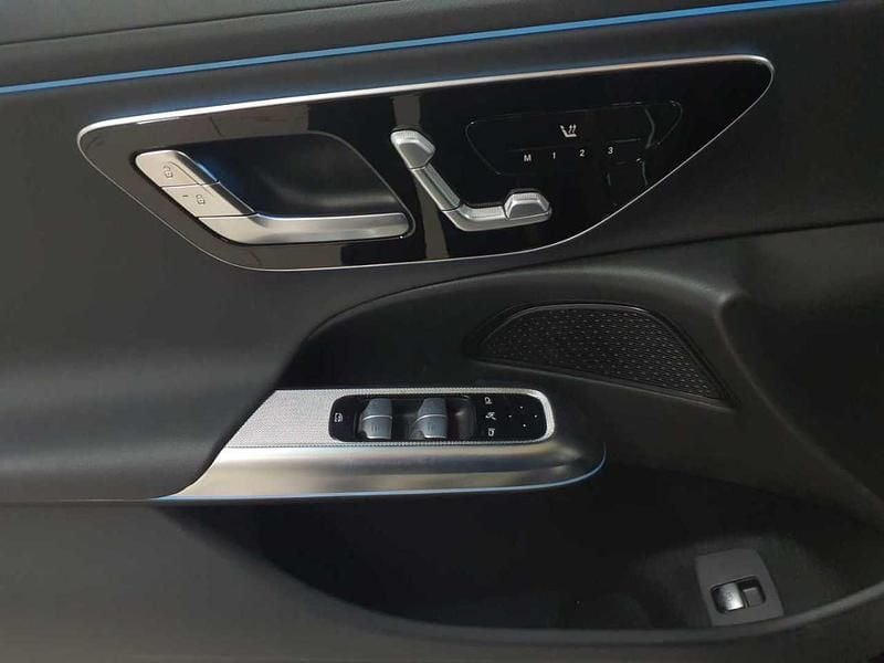 Gebraucht Mercedes E220 Advanced Plus 197 PS (144 kW) 2024 Graphitgrau metallic Kombi