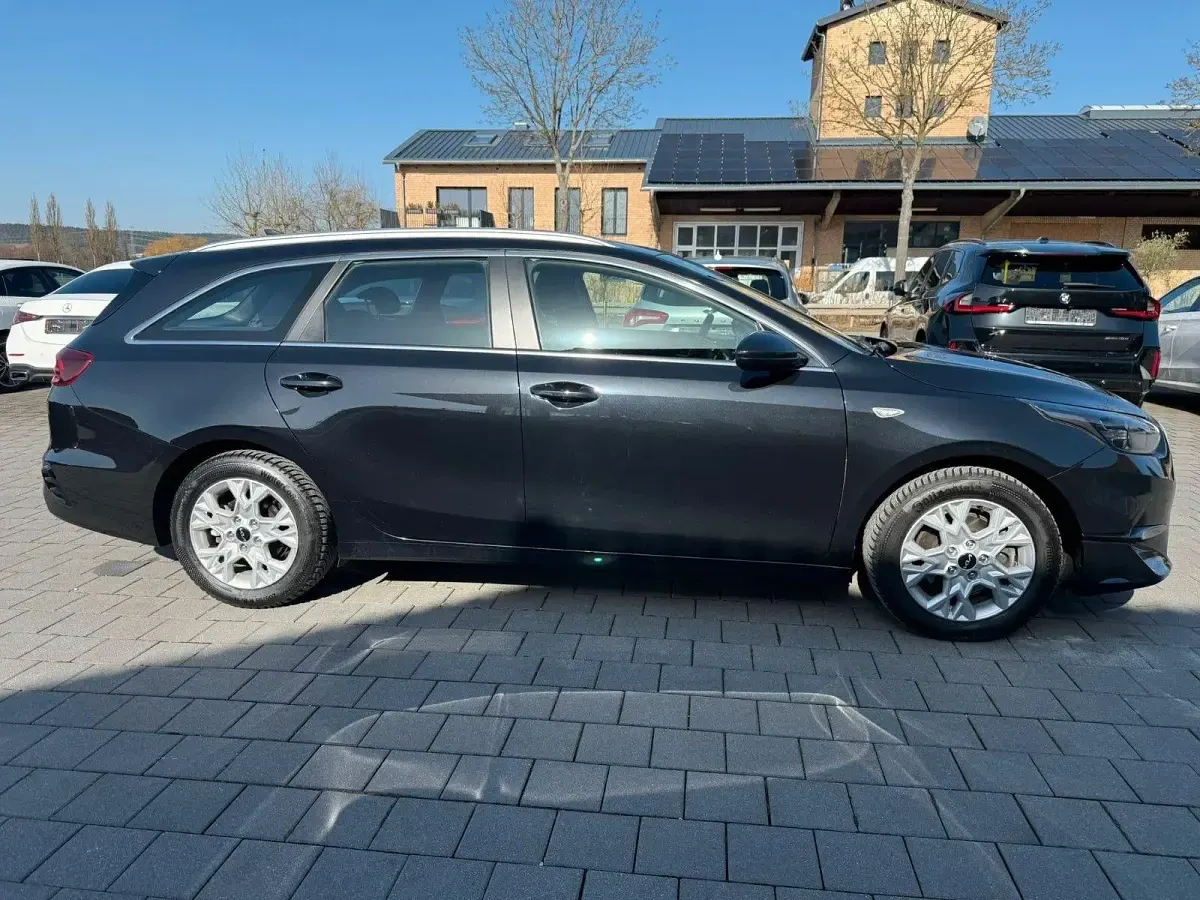 Gebraucht Kia Ceed Sportswagon 160 PS (117 kW) 2022 Schwarz Kombi