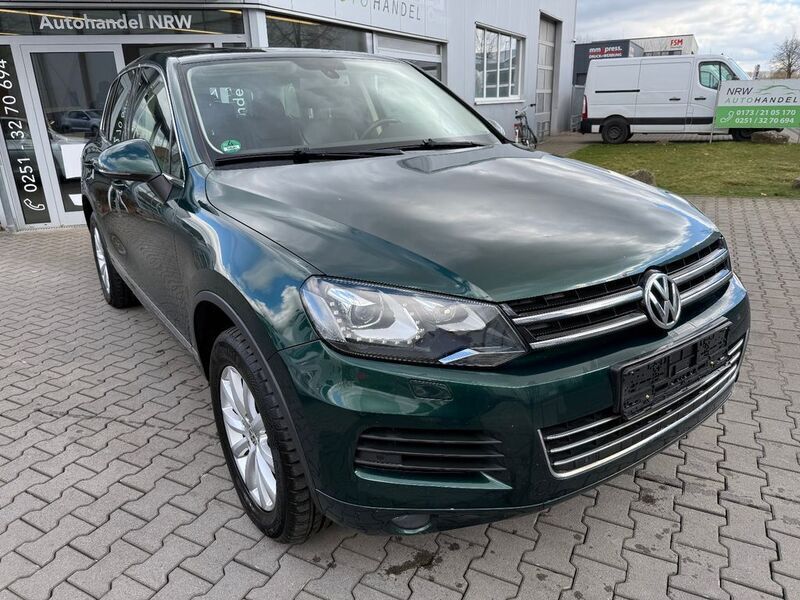 Grün Gebraucht 2013 VW Touareg SUV | 12.490 € (Superpreis) - Bild 1/4