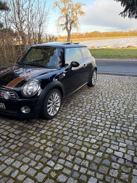 Gebraucht Mini Cooper 122 PS (89 kW) 2010 Schwarz Kleinwagen