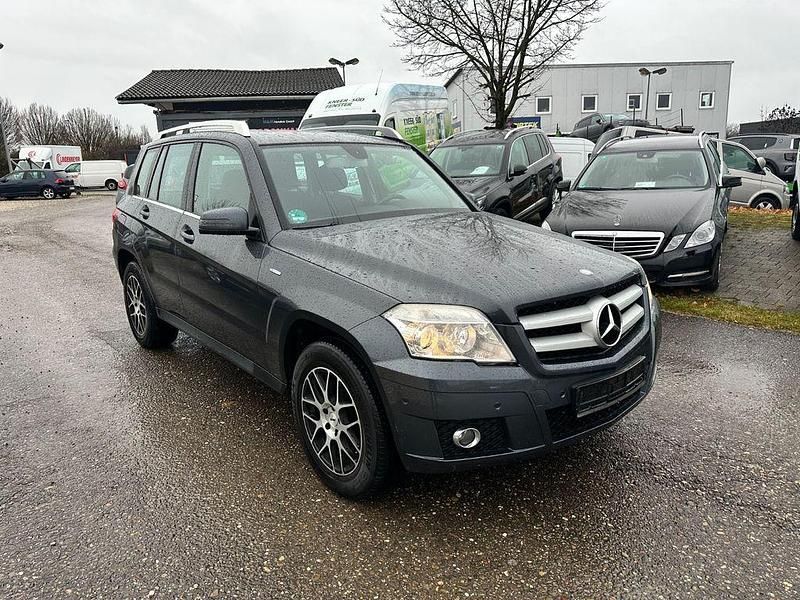 Grau Gebraucht 2010 Mercedes GLK220 SUV | 8.990 € (Guter Preis) - Bild 1/4