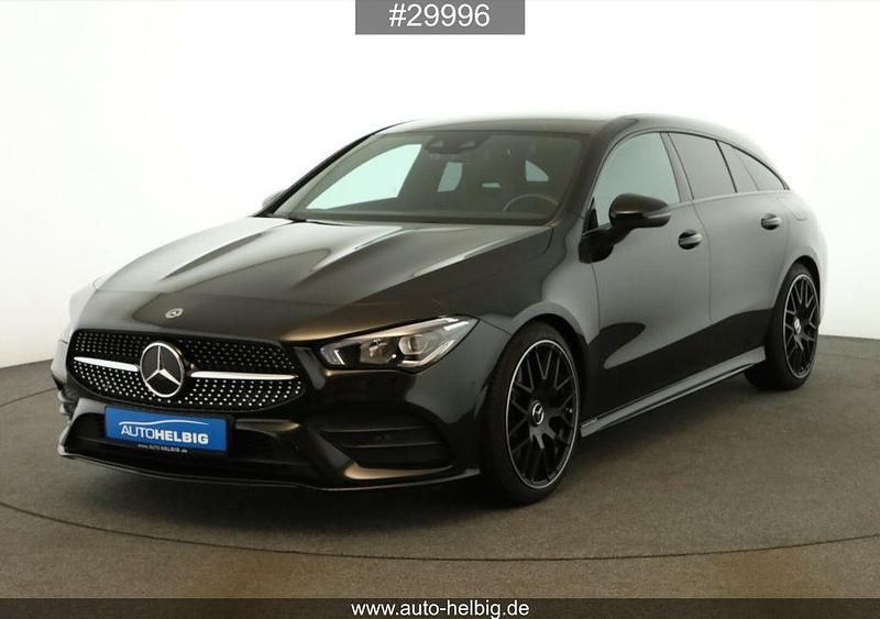 Kosmosschwarz Gebraucht 2021 Mercedes CLA250 Shooting Brake AMG line Kombi | 30.890 € (Etwas zu teuer) - Bild 1/4