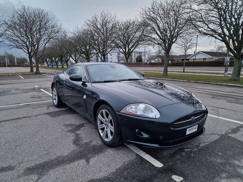 Gebraucht Jaguar XK 298 PS (219 kW) 2008 Grün Coupé