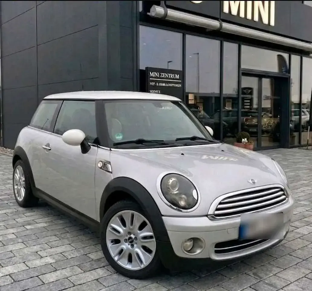 Usata Mini Cooper 120 CV (88 kW) 2009 Argento Utilitaria