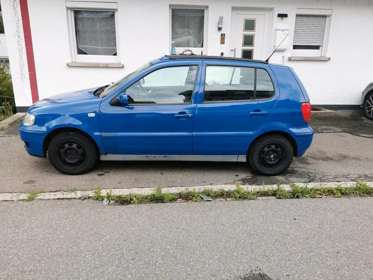 Gebraucht VW Polo 60 PS (44 kW) 2001 Blau Kleinwagen