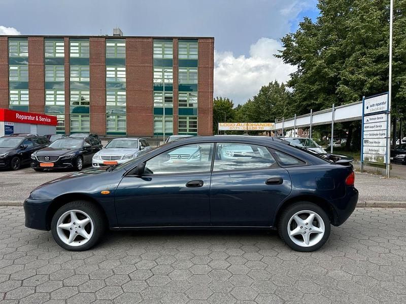 Grün Gebraucht 1996 Mazda 323F Limousine | 950 € (Fairer Preis) - Bild 1/4