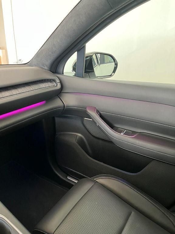 Gebraucht Nio EL6 359 kW (489 PS) 2023 Weiß SUV