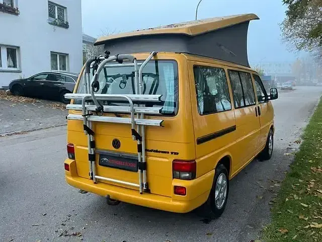 Gebraucht VW Multivan 68 PS (50 kW) 1996 Gelb Van / Kleinbus
