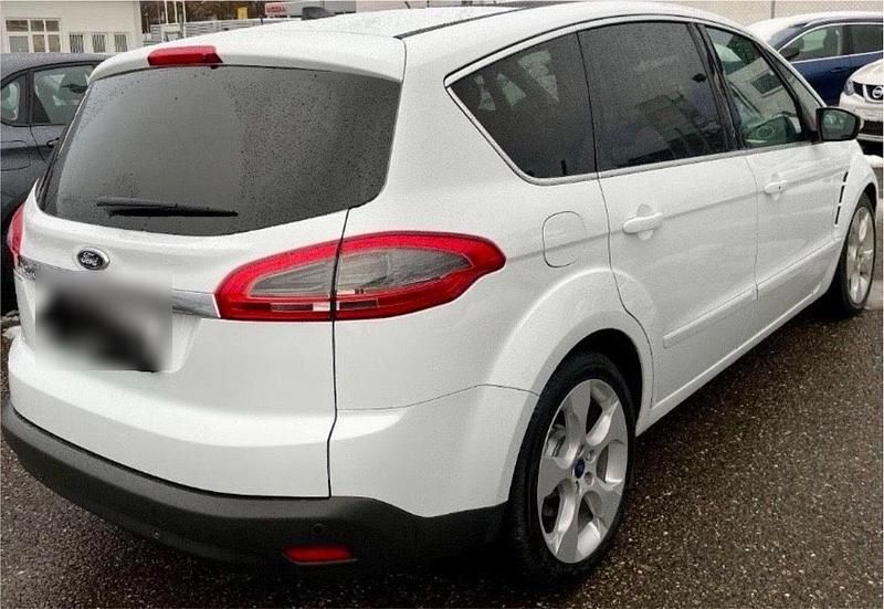 Second-hand Ford S-MAX S 140 CP (102 kW) 2012 Alb Monovolum