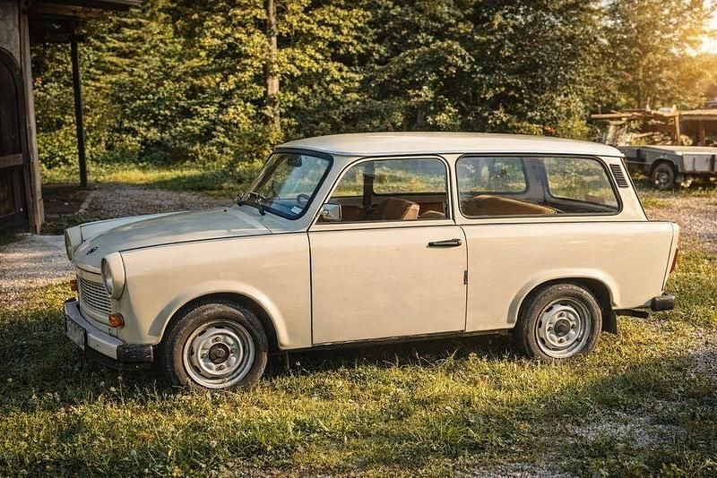 Gebraucht Trabant 601 26 PS (19 kW) 1986 Andere farben Kombi