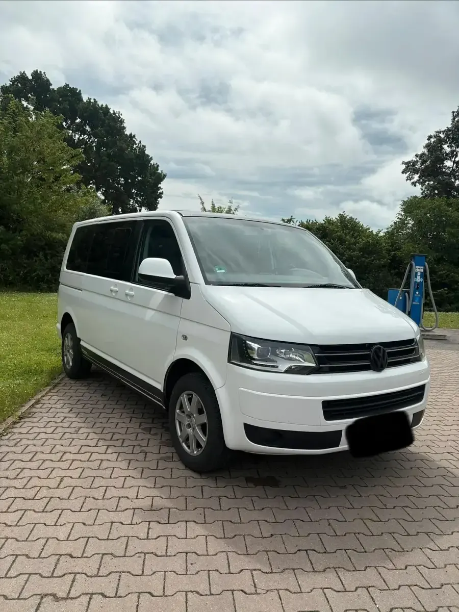 Gebraucht VW Multivan 130 PS (95 kW) 2004 Weiß Van / Kleinbus