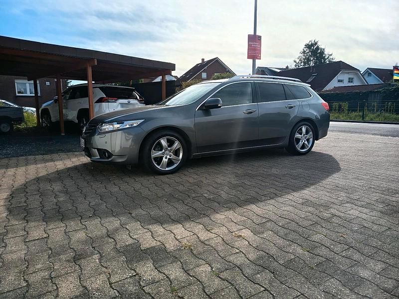 Gebraucht Honda Accord 150 PS (110 kW) 2012 Grau Kombi