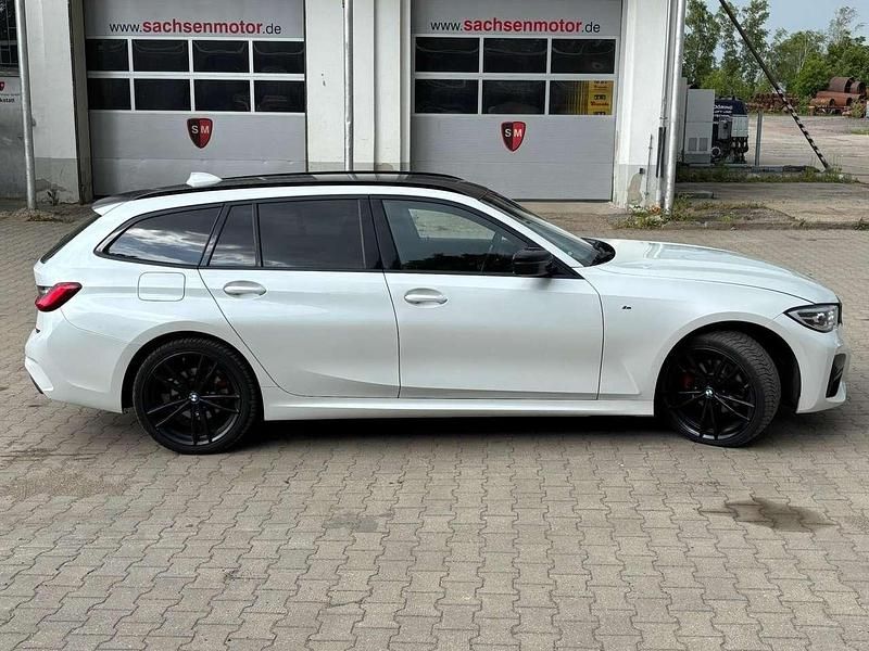 Gebraucht BMW 320 M Sport 190 PS (139 kW) 2019 Weiß Kombi