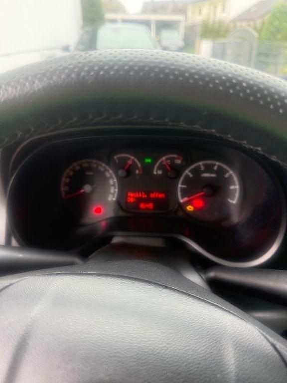 Second-hand Opel Combo Edition 90 CP (66 kW) 2012 Alb Monovolum