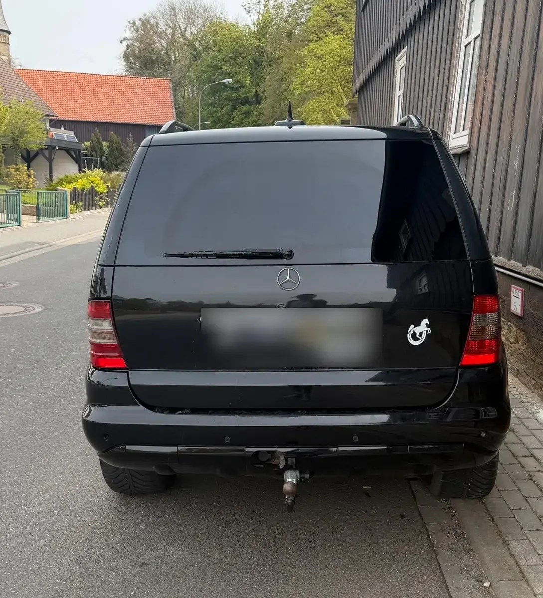 Gebraucht Mercedes ML270 Edition 163 PS (119 kW) 2004 Schwarz SUV