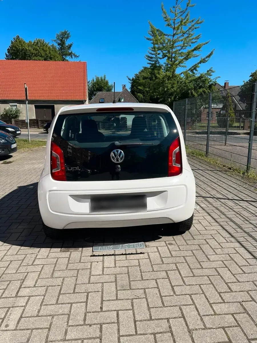 Gebraucht VW up! 60 PS (44 kW) 2015 Weiß Kleinwagen
