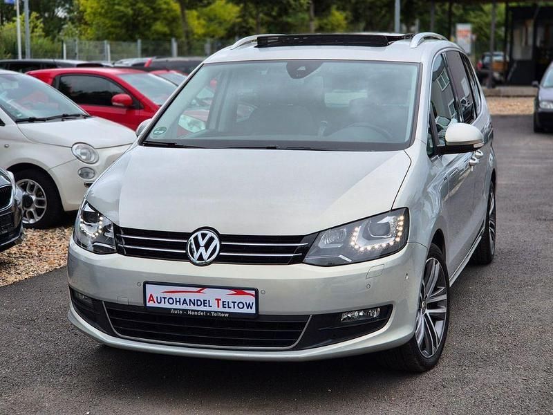 Gold Gebraucht 2013 VW Sharan Life Van / Kleinbus | 15.950 € (Fairer Preis) - Bild 1/4
