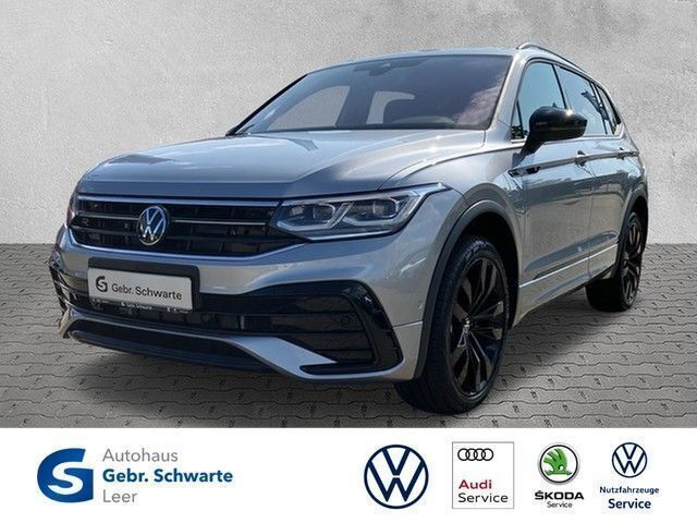 Silber Gebraucht 2024 VW Tiguan Allspace R-line SUV | 58.970 € - Bild 1/4