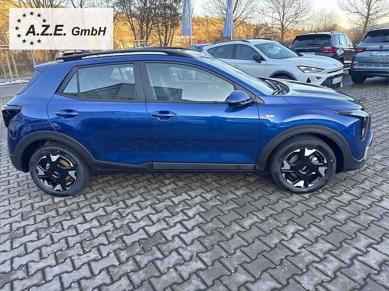 Neu Kia Stonic 101 PS (74 kW) 2025 Denimblau SUV