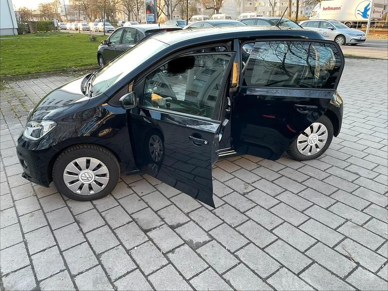 Gebraucht VW up! 60 PS (44 kW) 2018 Schwarz Kleinwagen