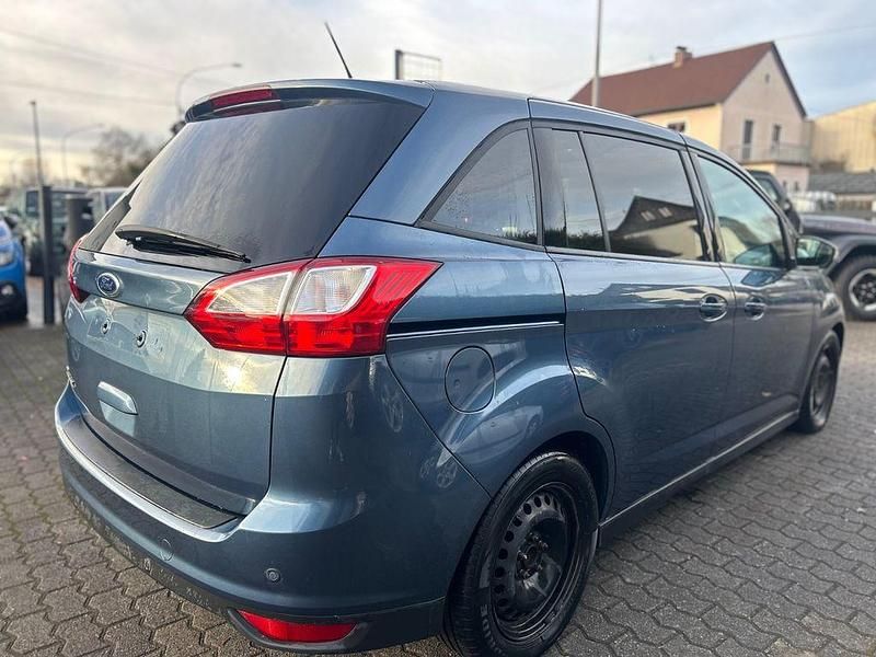 Gebraucht Ford Grand C-Max Trend 101 PS (74 kW) 2019 Blau Van / Kleinbus