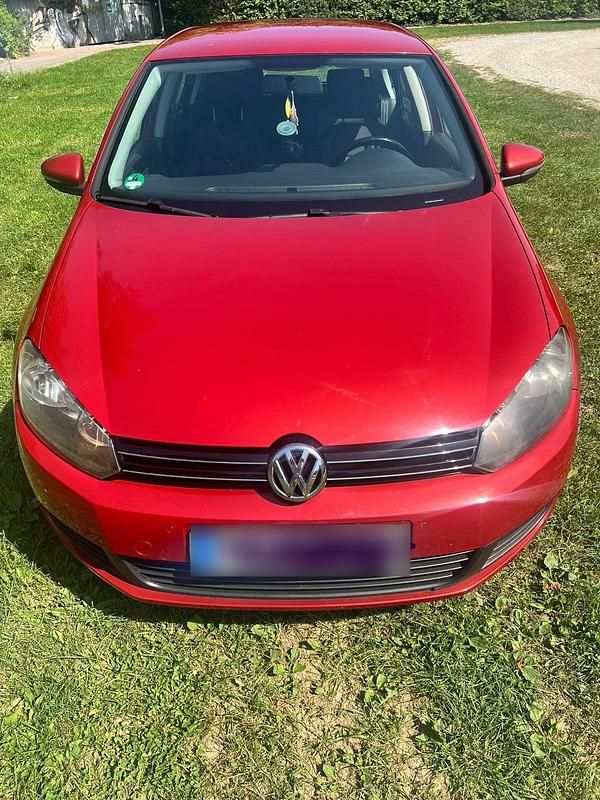 Gebraucht VW Golf 90 PS (66 kW) 2009 Rot Coupé