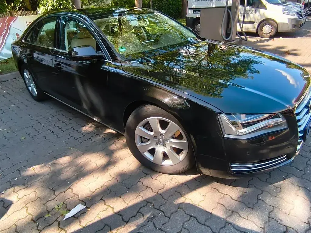 Gebraucht Audi A8 Sport 371 PS (272 kW) 2011 Schwarz Limousine