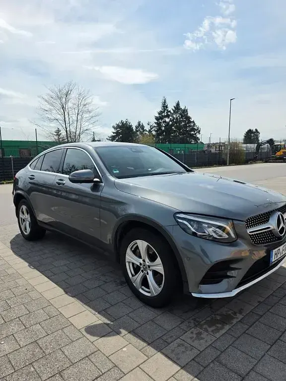 Gebraucht Mercedes GLC350 258 PS (189 kW) 2019 Grau SUV