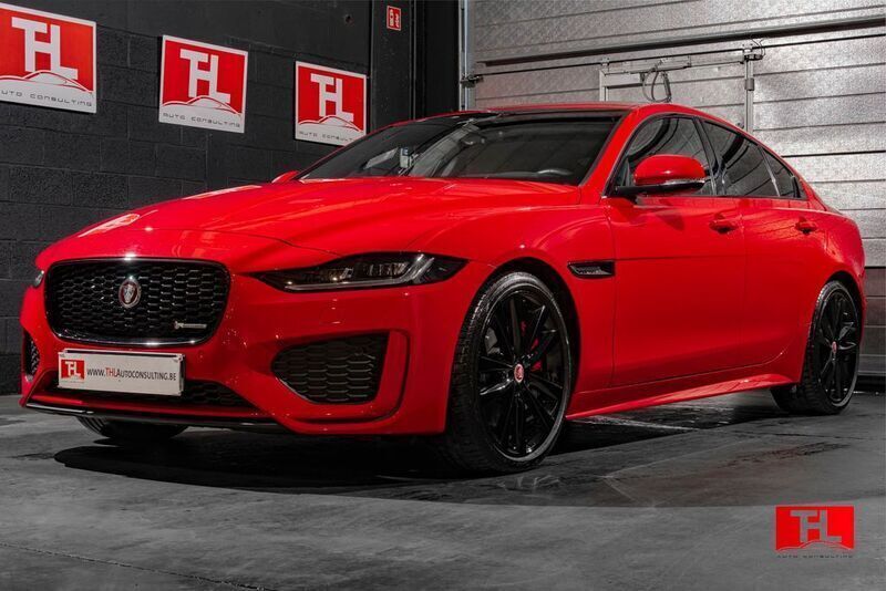 Rot Gebraucht 2023 Jaguar XE R-Dynamic Limousine | 29.890 € (Fairer Preis) - Bild 1/4