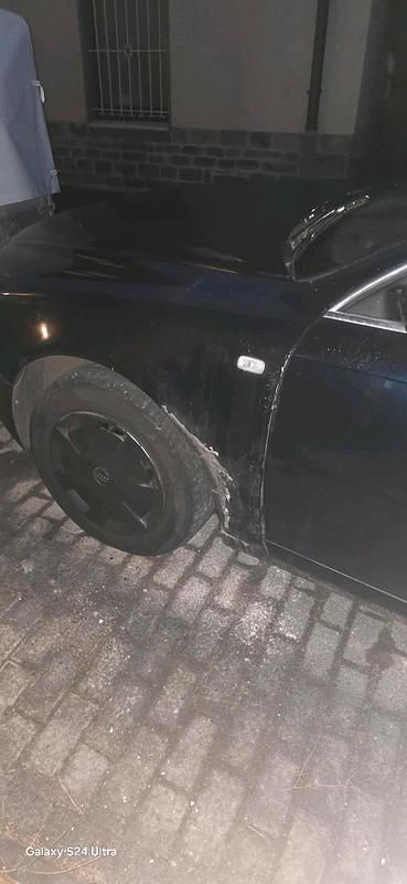 Gebraucht Audi A6 Comfort 199 PS (146 kW) 2005 Blau Limousine