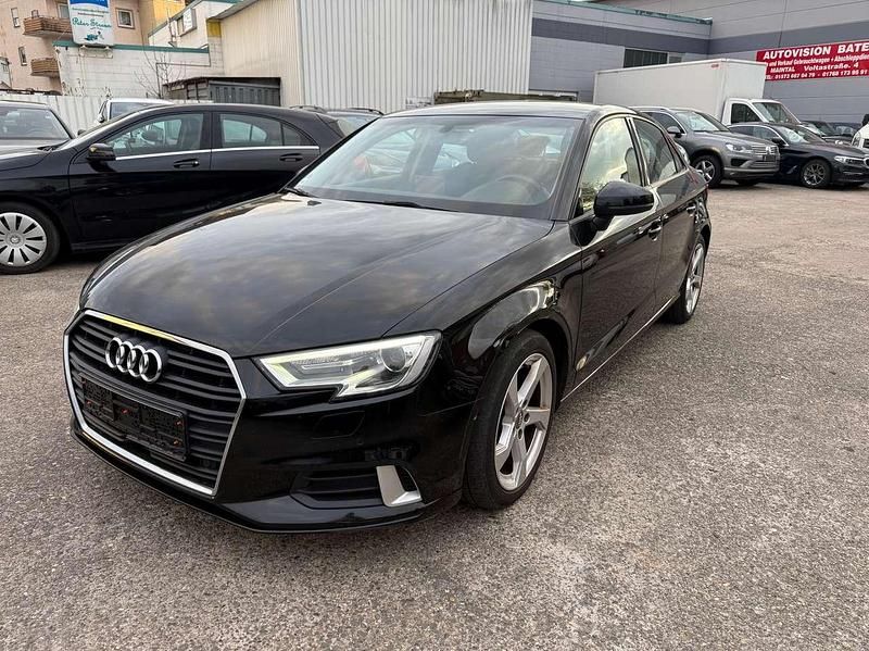 Gebraucht Audi A3 Sport 150 PS (110 kW) 2019 Brillantschwarz Limousine