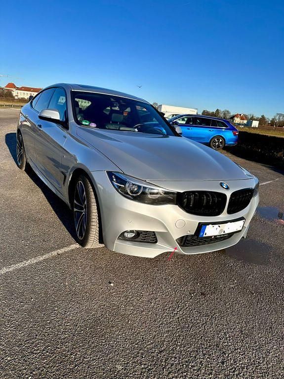 Gebraucht BMW 320 Gran Turismo M Sport 184 PS (135 kW) 2018 Silber Limousine