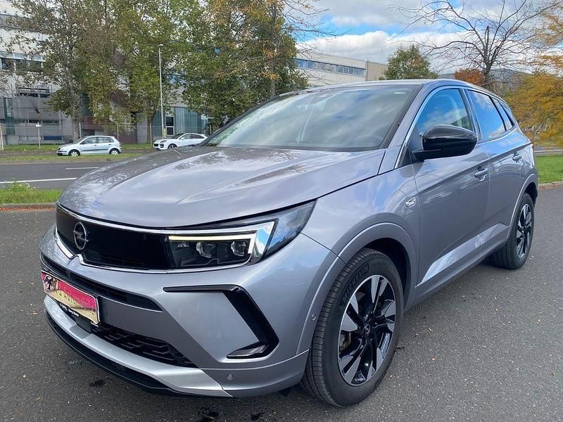 Grau Gebraucht 2023 Opel Grandland X Elegance SUV | 16.650 € (Superpreis) - Bild 1/4