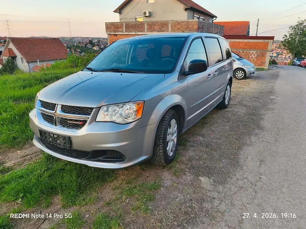 Gebraucht Dodge Grand Caravan 275 PS (202 kW) 2015 Grau Van / Kleinbus
