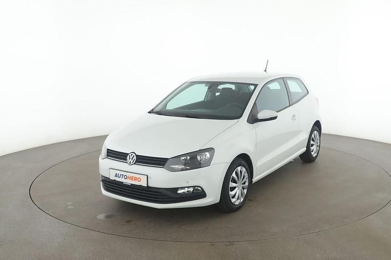 Weiß Gebraucht 2017 VW Polo Trendline Limousine | 8.640 € (Superpreis) - Bild 1/3