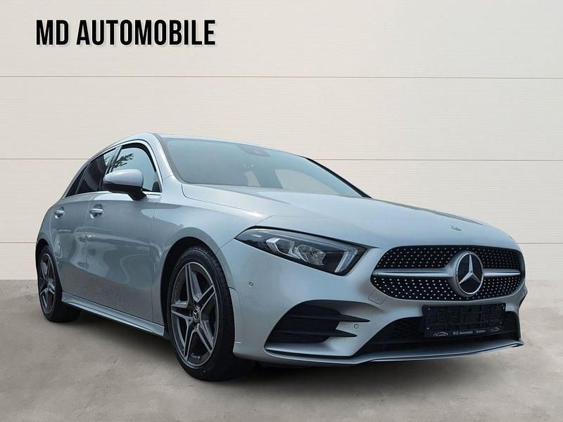 Silber Gebraucht 2021 Mercedes A220 AMG line Limousine | 22.800 € (Guter Preis) - Bild 1/4