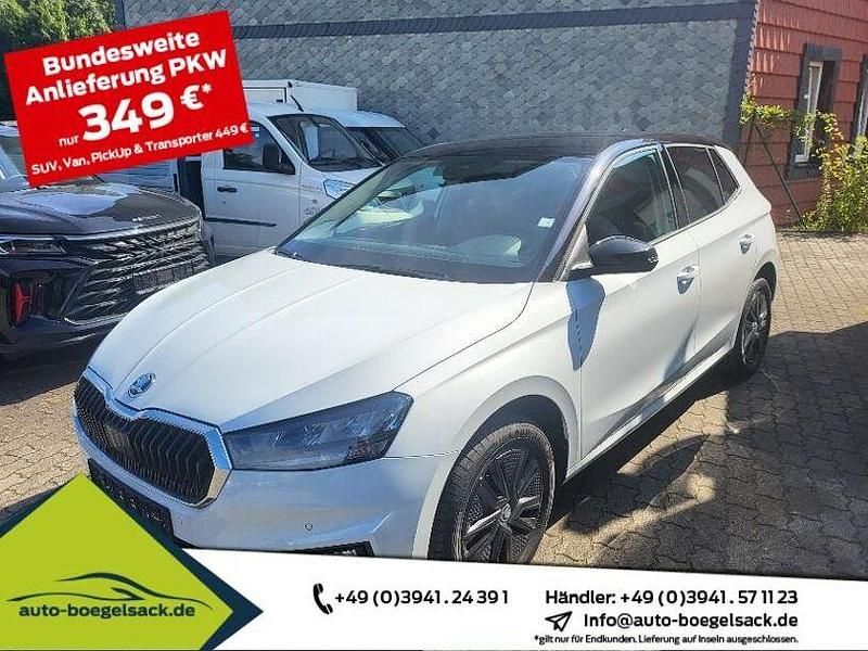 Moonweiß metallic / dach schw Neu 2024 Skoda Fabia Selection SUV | 23.945 € (Fairer Preis) - Bild 1/4