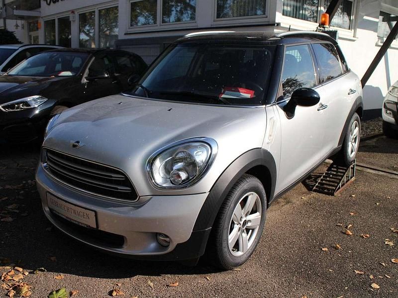 Crystal silver (metallic) Gebraucht 2016 Mini Cooper Countryman SUV | 15.900 € (Teuer) - Bild 1/4