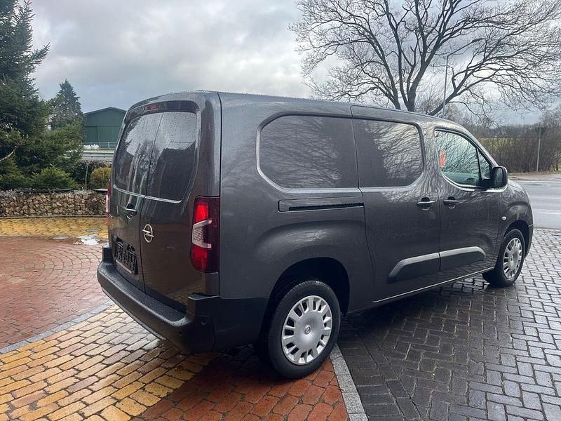 Gebraucht Opel Combo Edition 131 PS (96 kW) 2020 Grau Van / Kleinbus