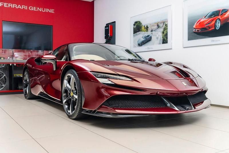 Gebraucht Ferrari SF90 999 PS (734 kW) 2023 Rot