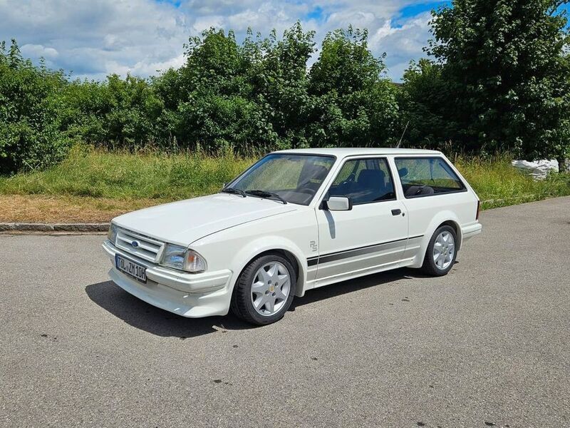 Gebraucht Ford Escort RS 132 PS (97 kW) 1985 Weiß Kombi